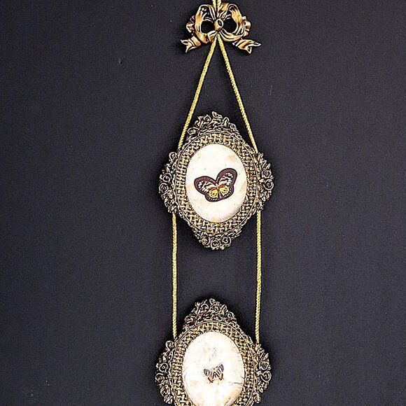 Vintage Ornate Framed Butterfly Wall Hanging 19" Excellent - Picture 2 of 8